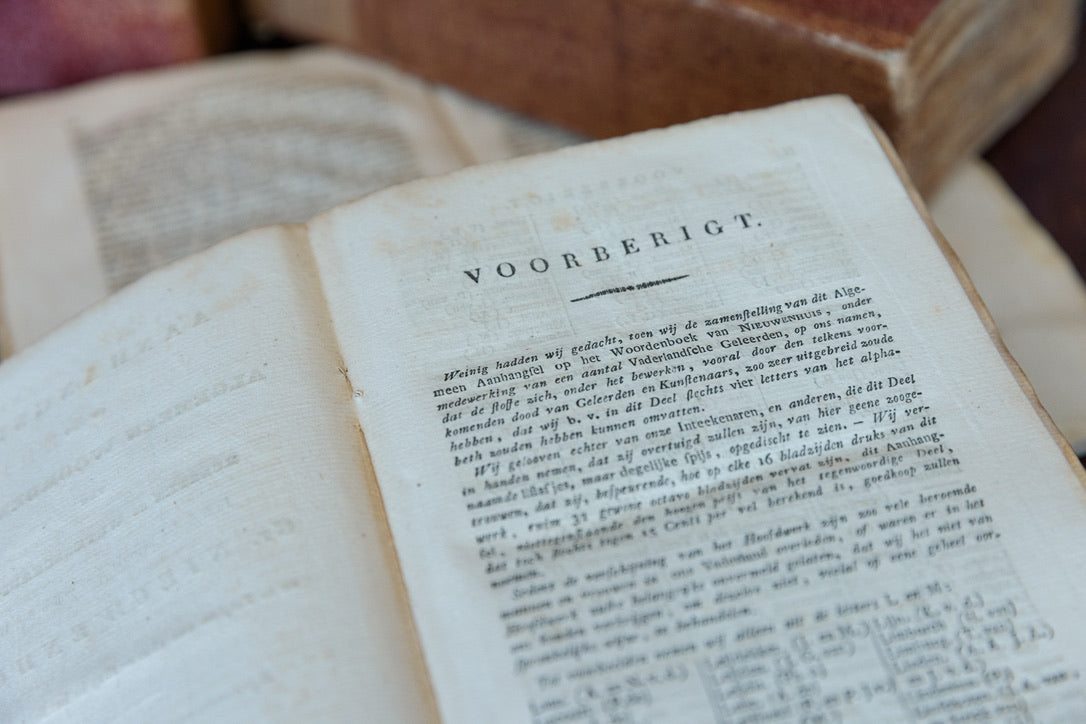 Antique Book Collection ~ Dictionary's of Arts & Sciences – French & Sons