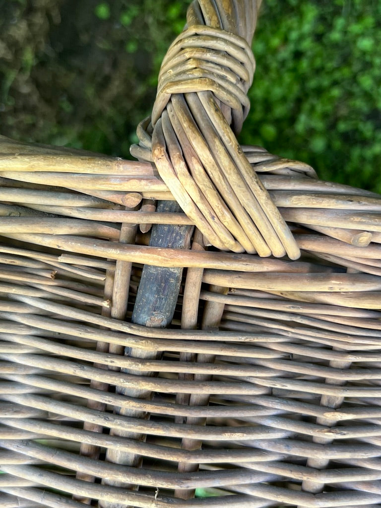 Vintage French Market Basket ~ No B