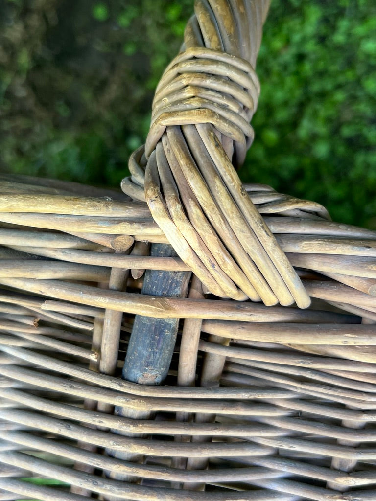 Vintage French Market Basket ~ No B