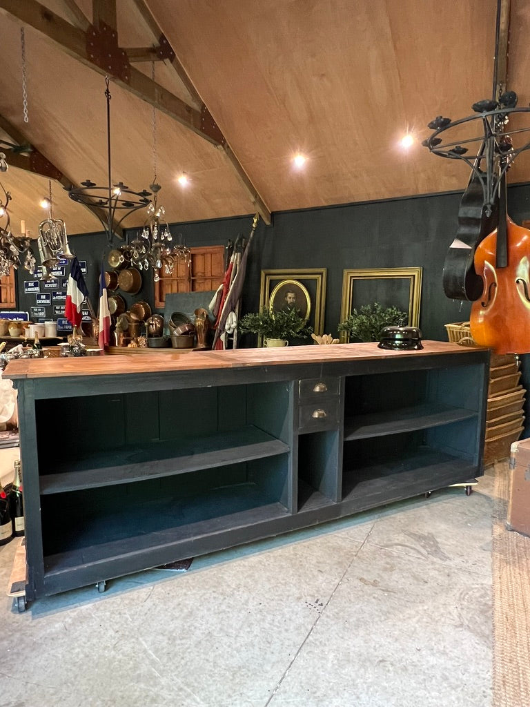 Fabulous Large ~ 1930's French Bistro/Cafe Counter