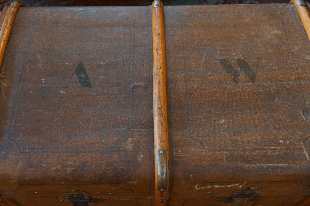 Vintage French Trunk ~ AW ~  No 4