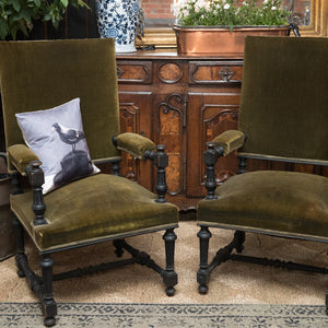 Napoleon III Green Velvet Carvers