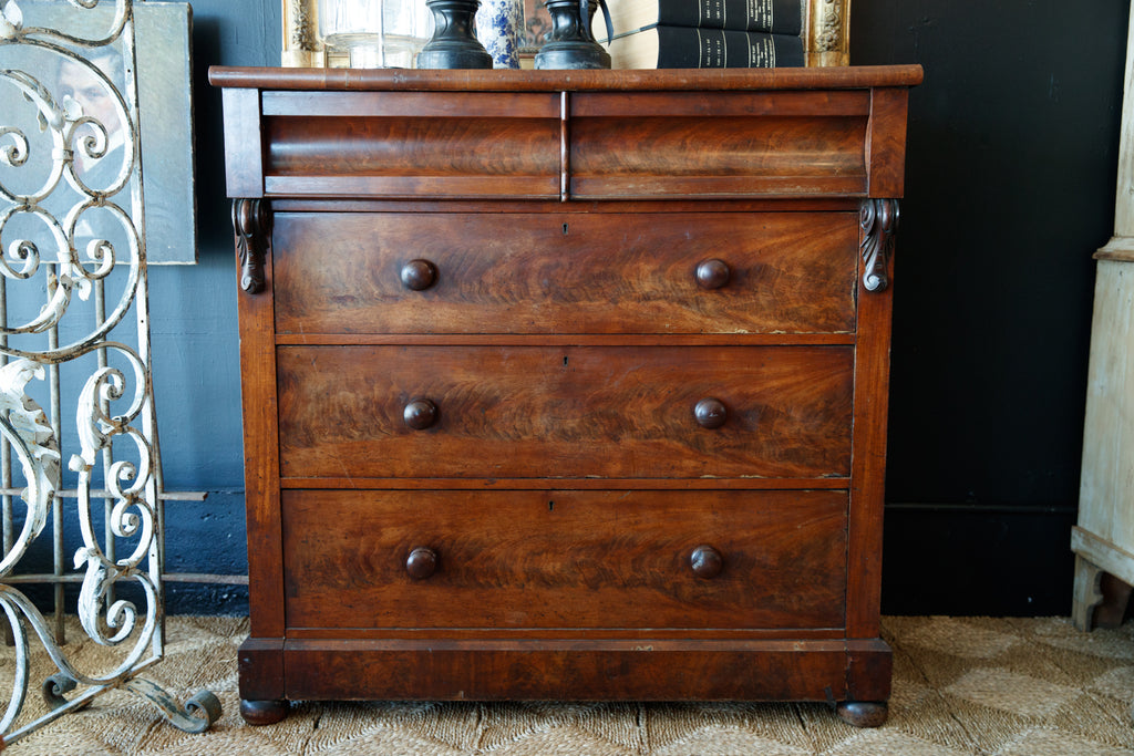 French Chest of Drawers