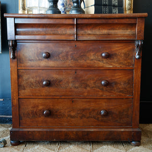 French Chest of Drawers