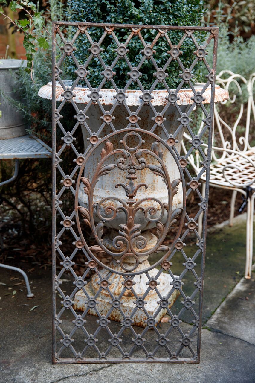 French Wrought Iron Grill - No 11