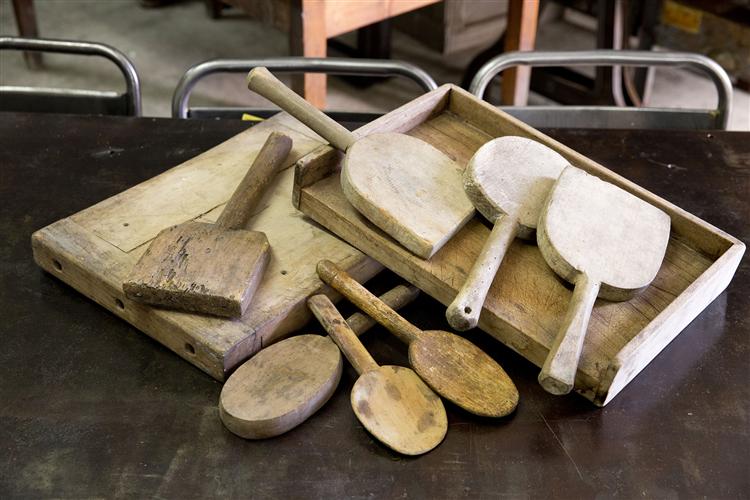 French Wooden Paddles & Servers