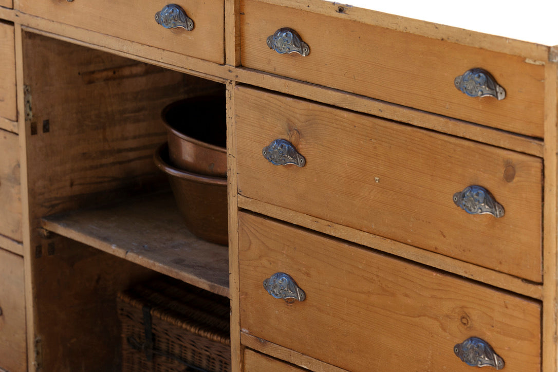 Rustic French Farmhouse Kitchen Counter